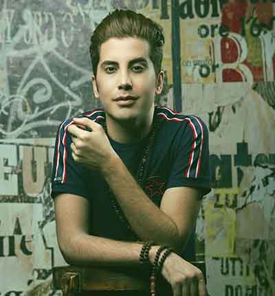 فرشاد آزادی گلاره