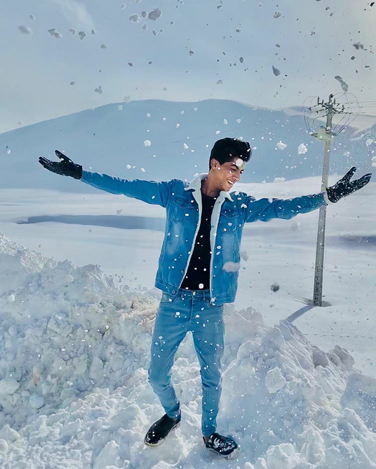 مهرزاد نوازنده وفا