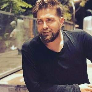 تاپ تاپ از آرشا رادین 