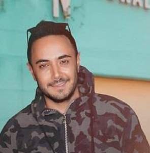 دانلود ریمیکس بگو چند از ناصر زینعلی