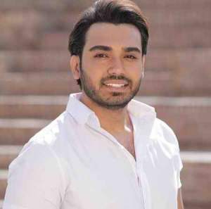 دانلود ریمیکس بیا پیشم از سینا درخشنده 