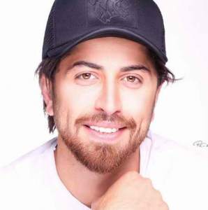 دانلود ریمیکس علاقه از علیرضا پویا 