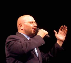 دانلود ریمیکس مجنون نبودم مجنونم کردی از محمد حشمتی 