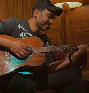 دانلود ریمیکس هفت آسمون از سینا درخشنده