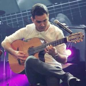 دانلود ریمیکس یالان از محسن یگانه 