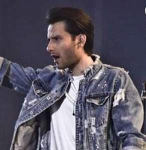 کد پیشواز به جای تو از مهدی احمدوند 