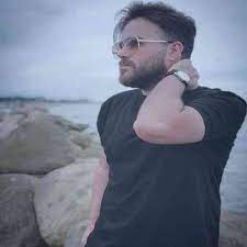 کد پیشواز تیکه کلام از علی عبدالمالکی 