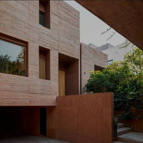  خریدار غم قلبم تو بودی مادر فدایت مرحم غصه و دردم تو بودی