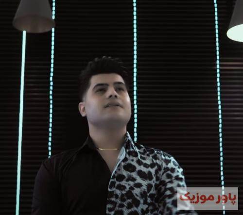 امیرحافظ رنجبر گرد سایه خومیش اراد جنگیمه