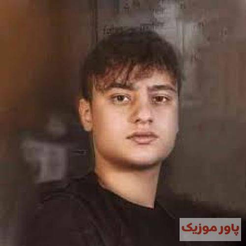 امید کرمی خودش که کور بود ندید شماها بهش بگین