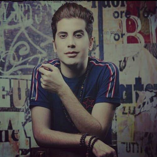 فرشاد آزادی خیالت تخت