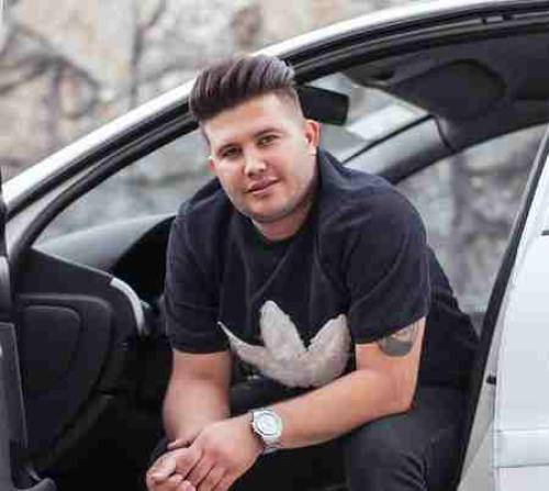 علی احمدیانی آدیداس