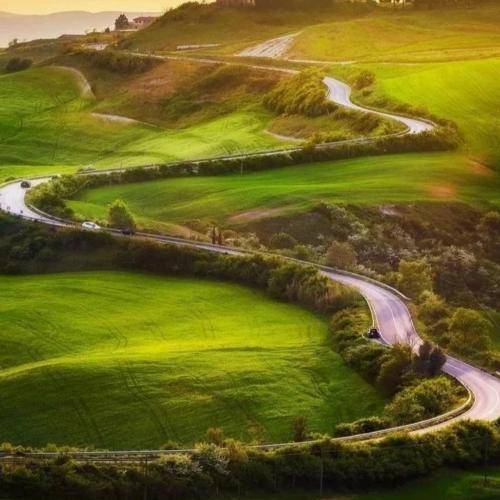  اگه سیاهه قلبم چون همین آدم ها سیاهش کردن