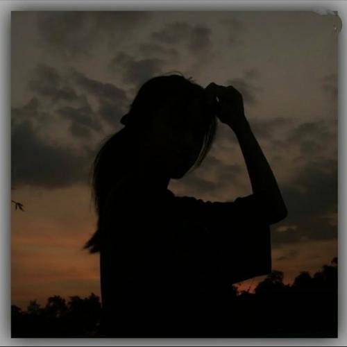 مهیار نگاه کن تو صورتامون چی میبینی به جز یه اخم