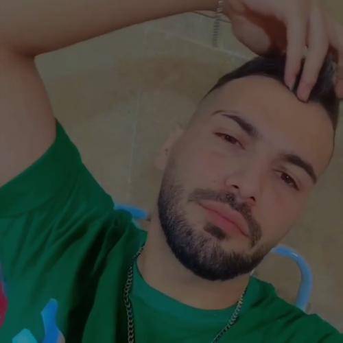 کیوان تو هنوز اینجایی من تو را میبینم در خیالم هستی