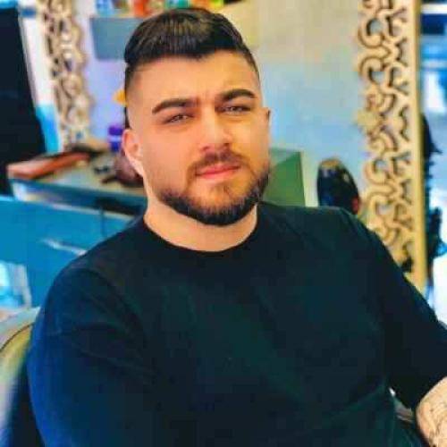 مهدی آبگون ته سر کوچه آ نم‌نم برمه و اتا خبر نیرنی