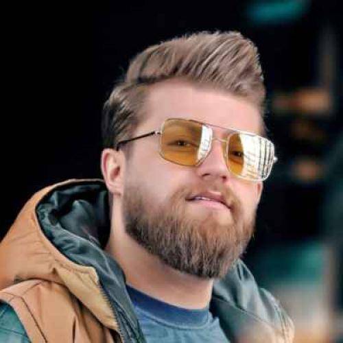 مهیار خلیل زاده خانه تنگ‌ و تاریک مثل زندونه بزن سازه بخونم