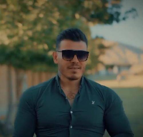 فرهاد فرهادی وطن