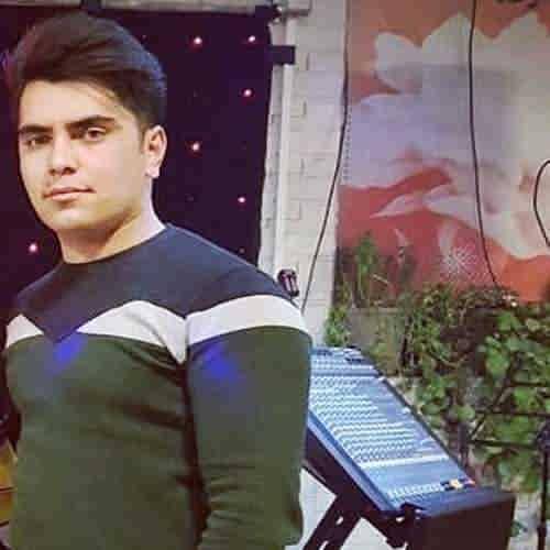 جواد نکایی بمیرن ته فامیلون مره هاکردنه بدنوم