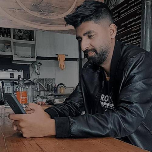 کاوه روشن تکدست شاد