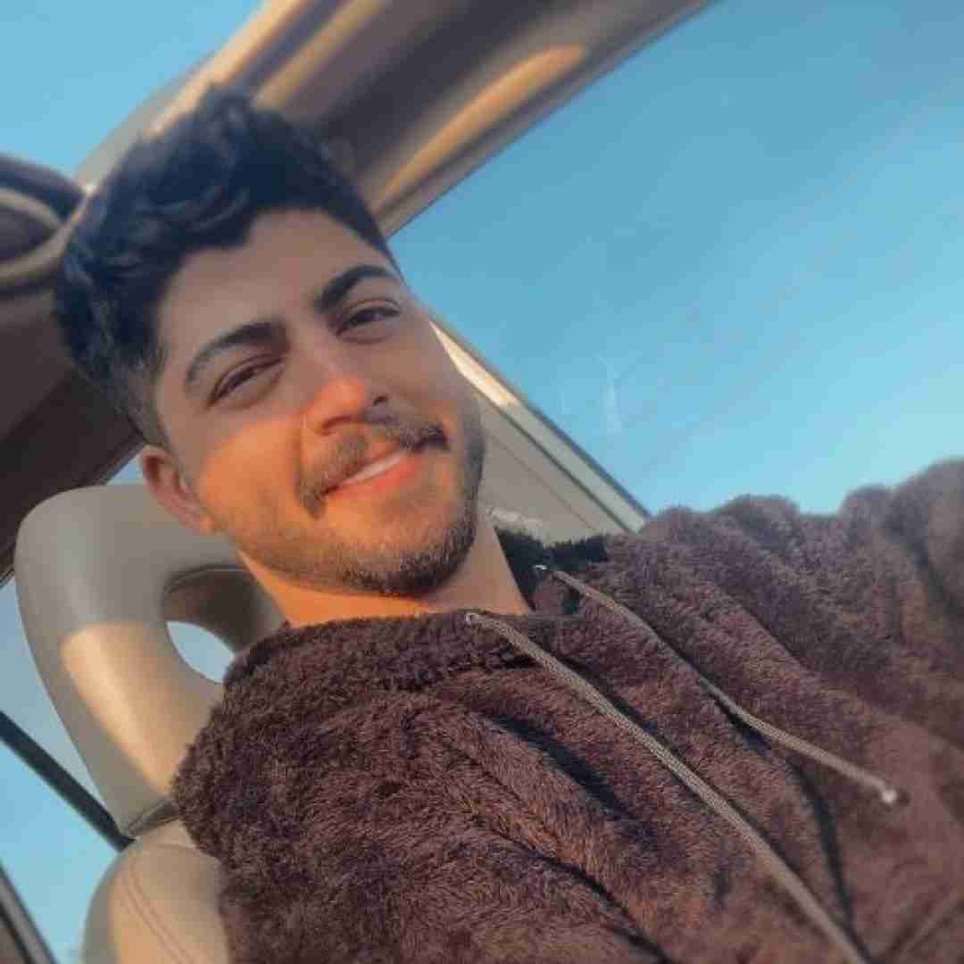 ابوالفضل اسماعیل نژاد تو چنی نازی که بوی انگشت نما