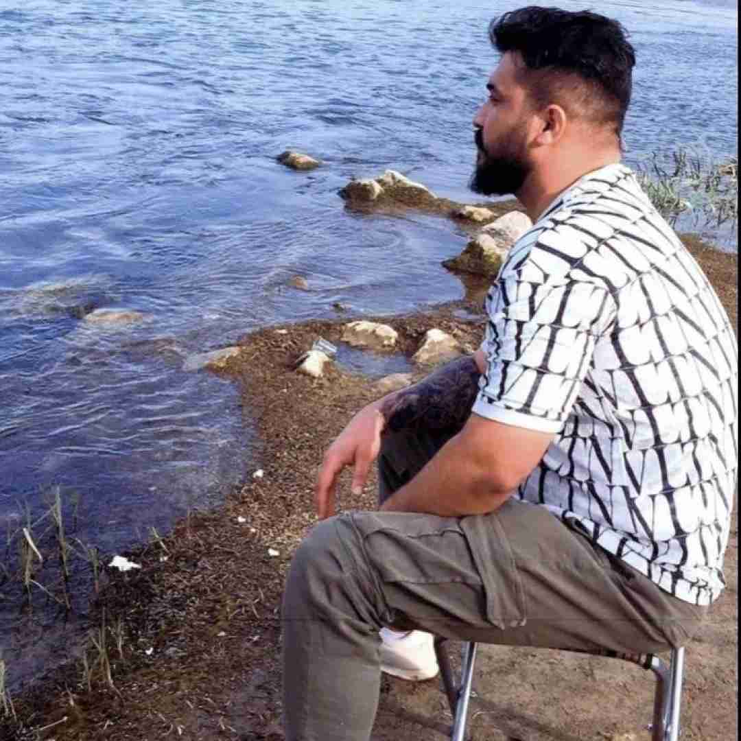 رضا کرمی تارا برو برو با زیدگت تو چنی خاری