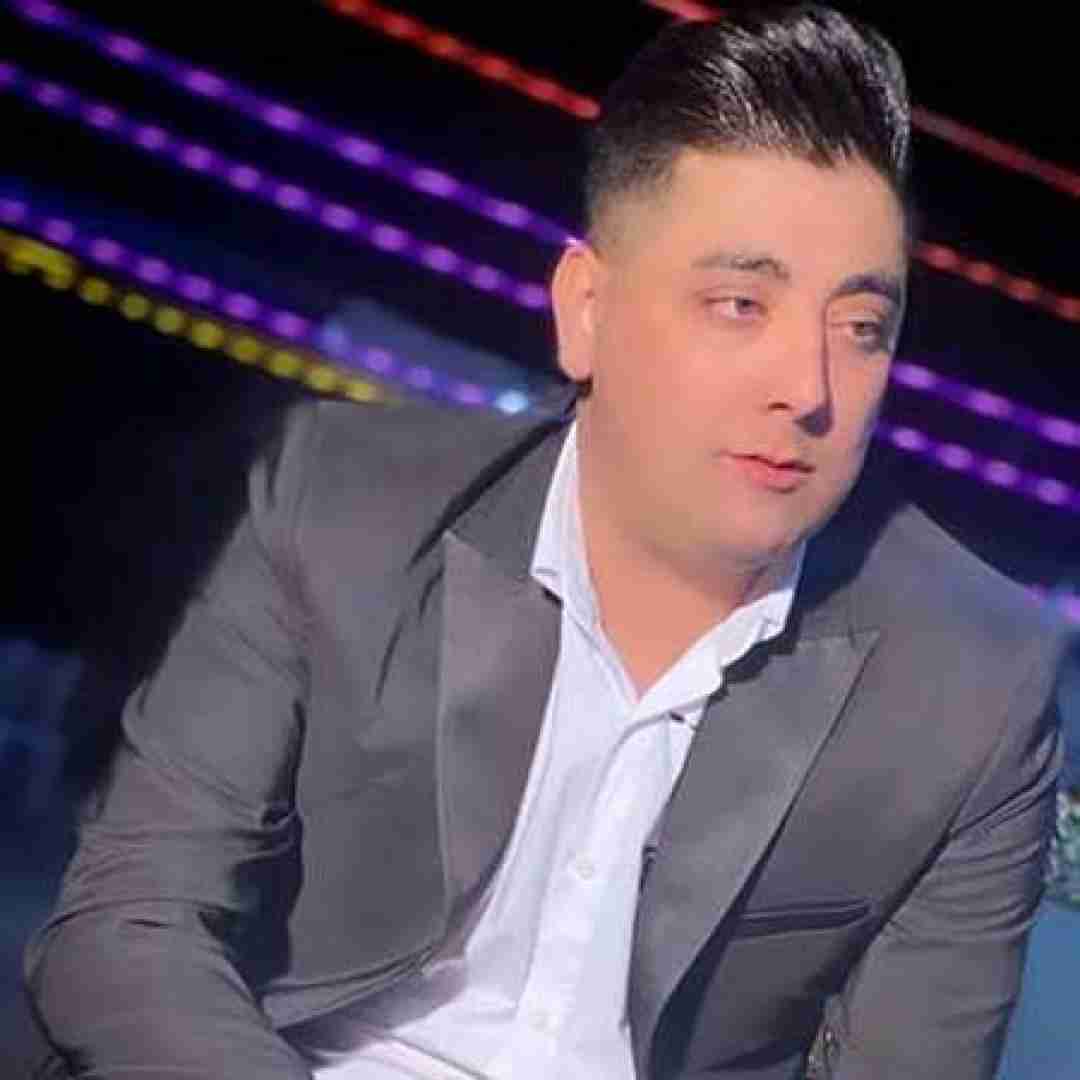 سعید کریمی رو برگردونده از دلم نداره راه چاره