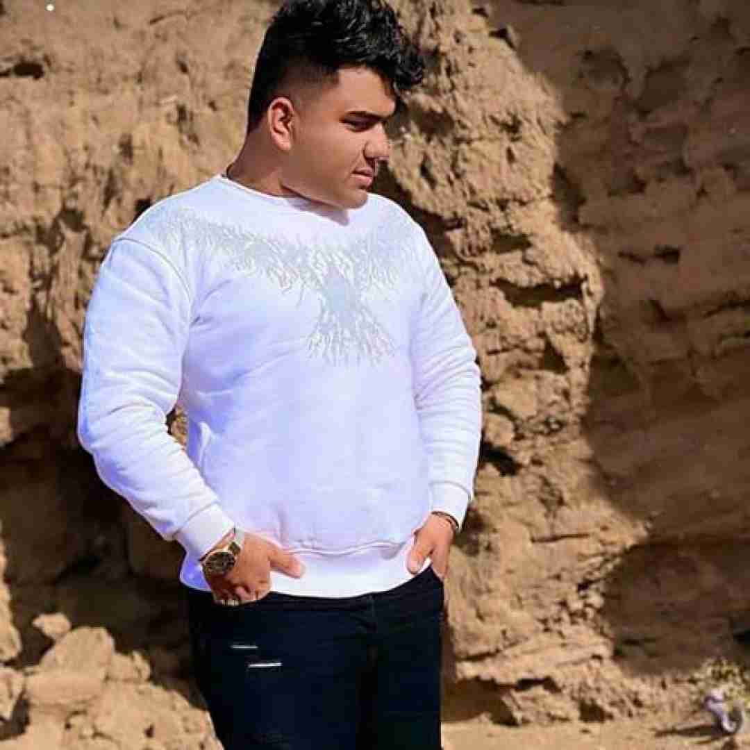 جواد جراحی آ دلبر تو کاریزما داری دلبر