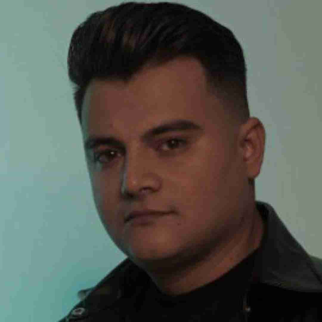 رامین کرمی نفس گرانه تو بازاره شبم بیا تا ای دلتنگی نکشتدم