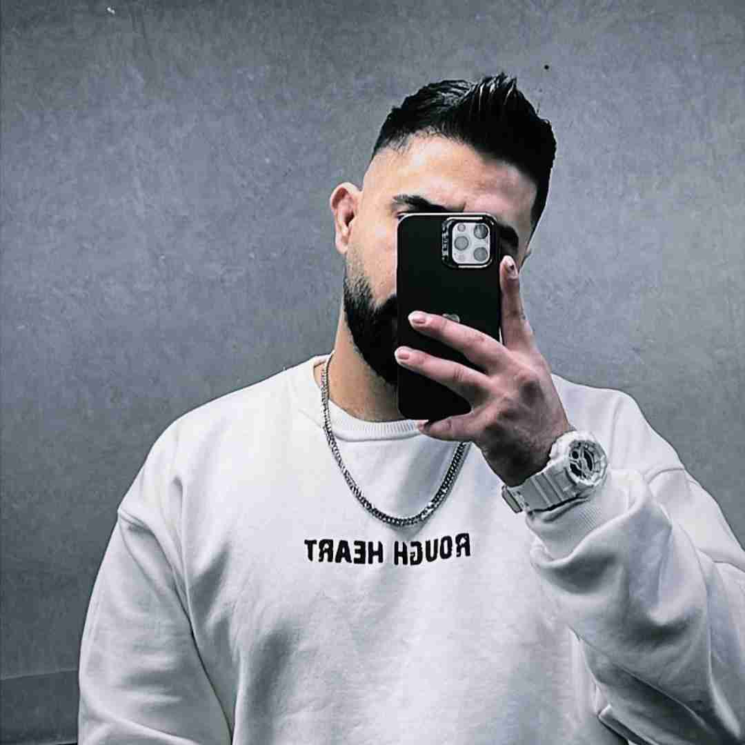 محمد امیری باشه مه بد اصلا تو خوبی تنها دلیل سقوطم بودی