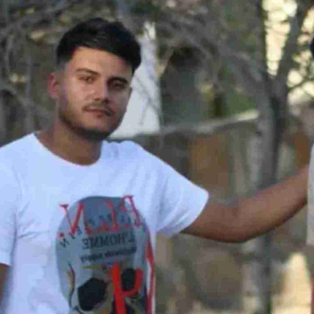 رامین کرمی هر شب دارم با ای دردو غمه میجنگم