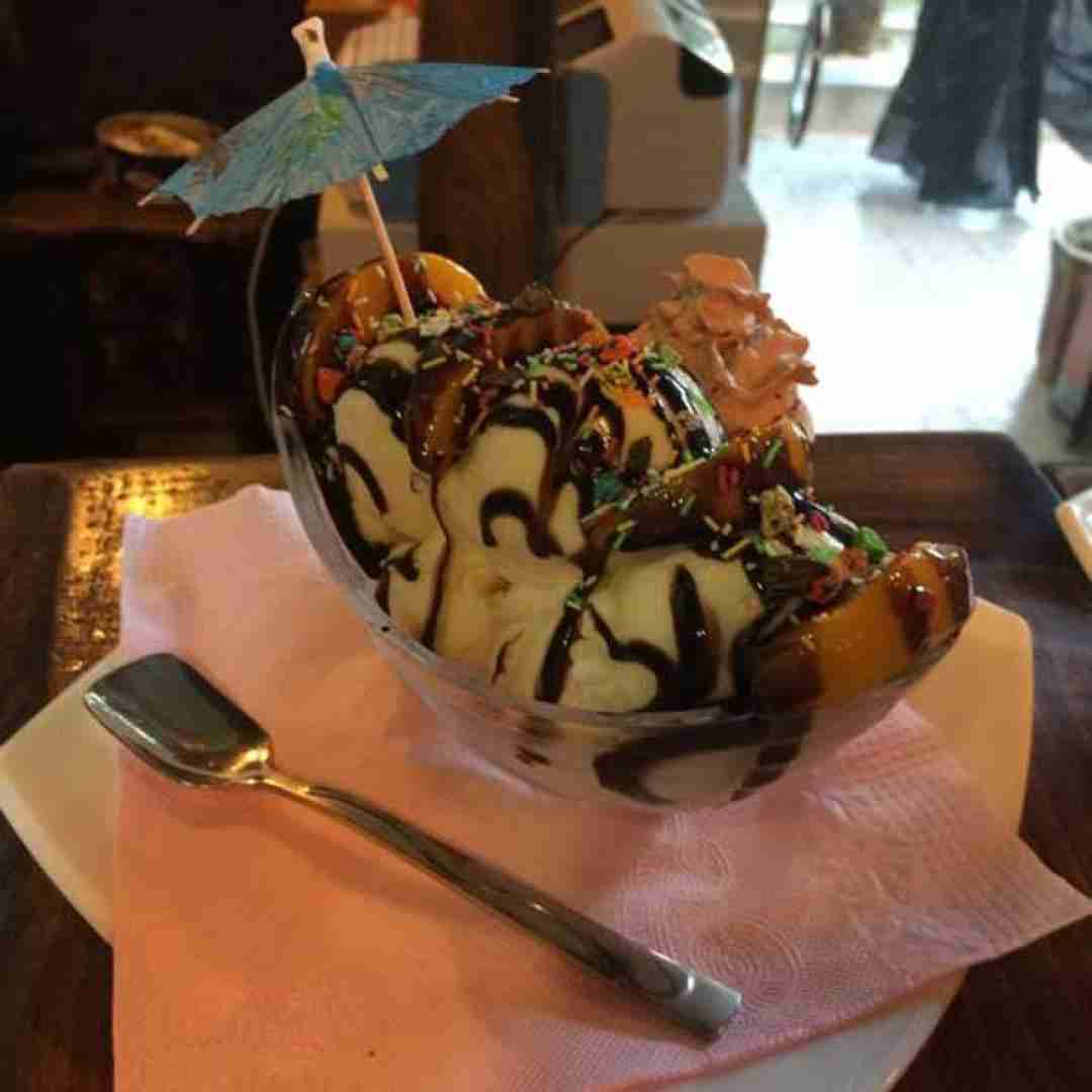  داغ یک عشق قدیمیو اومدی تازه کردی