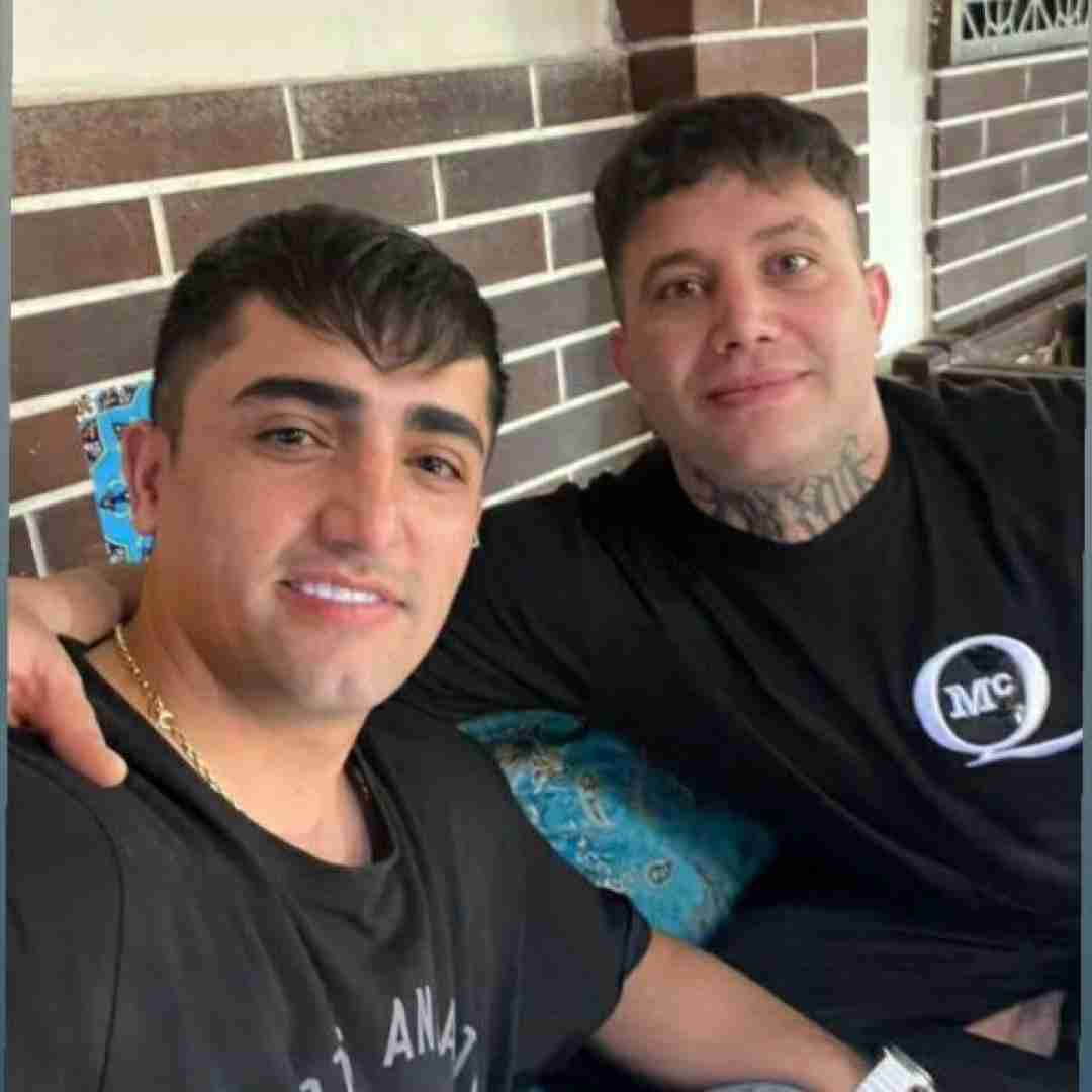 علی احمدیانی دیوانه وار دوسش دارم عاشق چشای ناز سیاشم