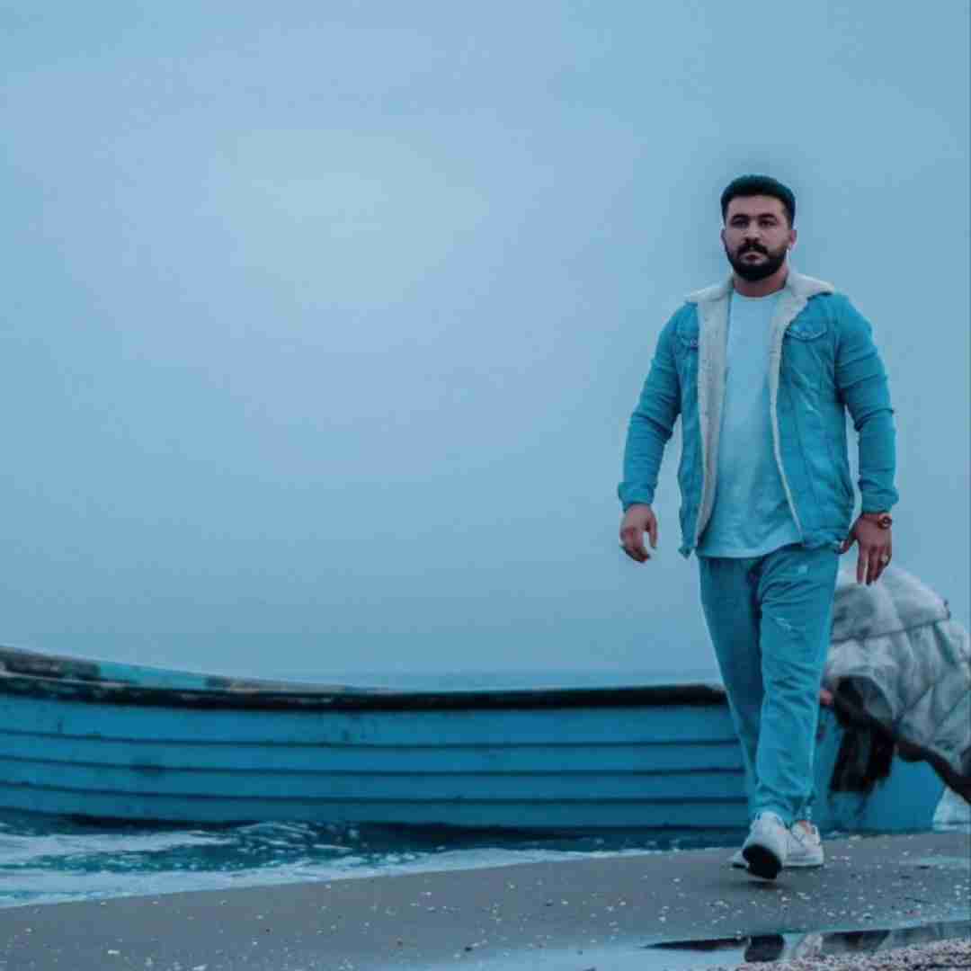 رضا کرمی تارا لعنت و هرکی که وت تاوانی قشنگه