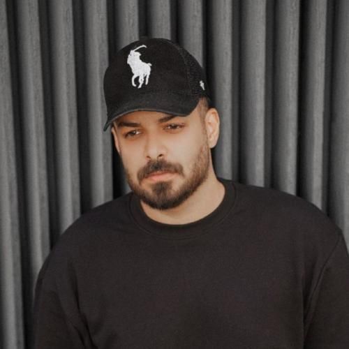 شاهان این آدم مودی تورو تو هر مودی دوست داره