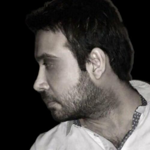 دانلود ریمیکس لبخند زد و دستامو گرفت اما توی خواب از محسن چاوشی