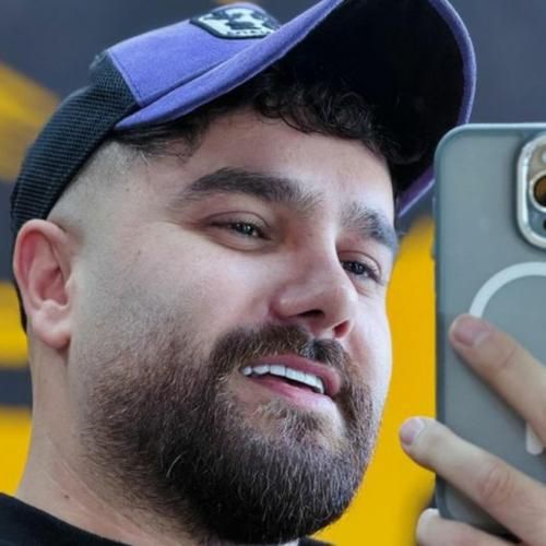 احمد نیکزاد سنگ صبور