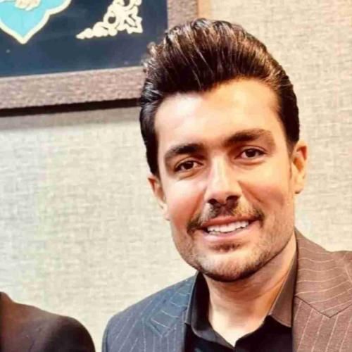 فرشید حکمتی قرض کنم پرس بکنم کنم یه میشی