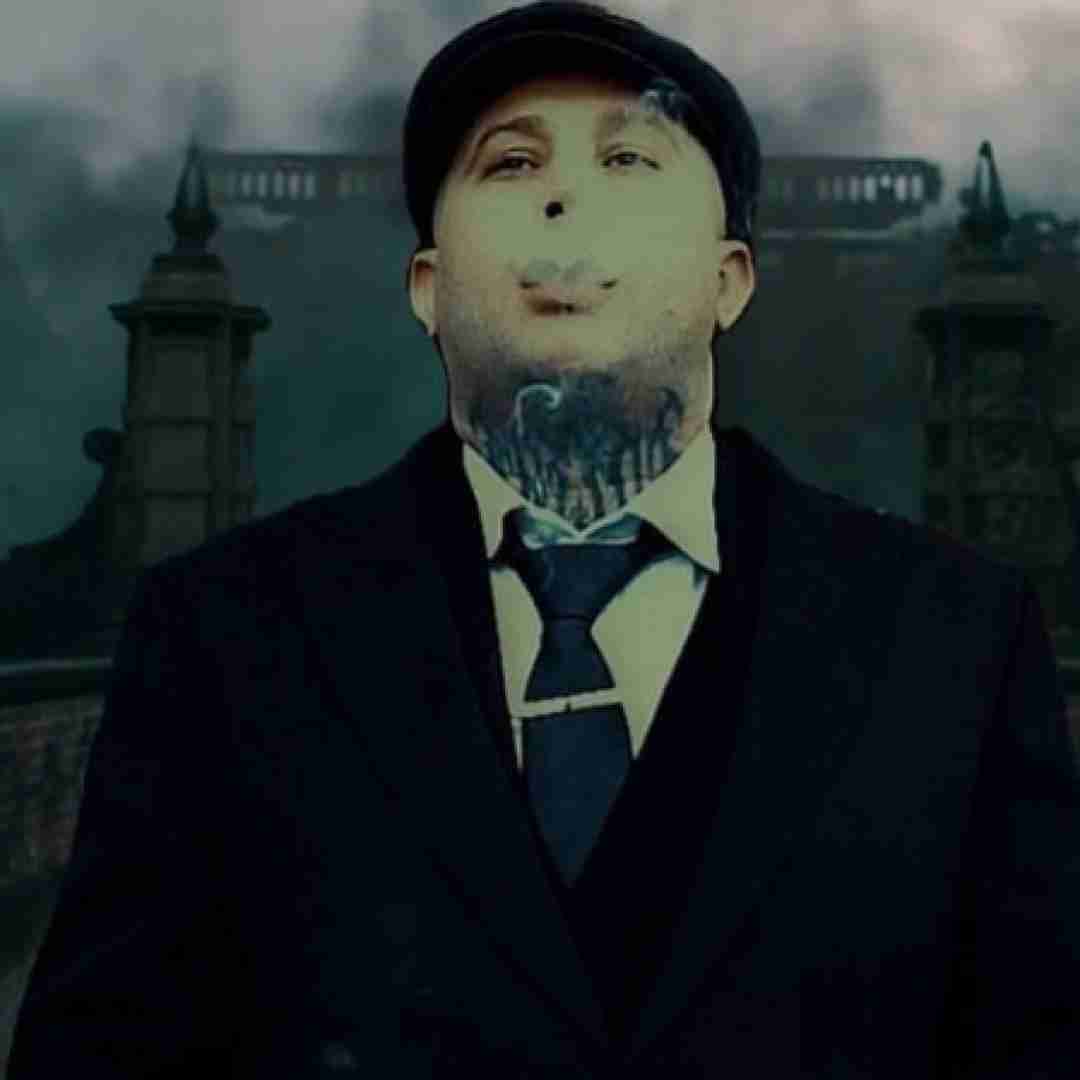 علی احمدیانی از بس