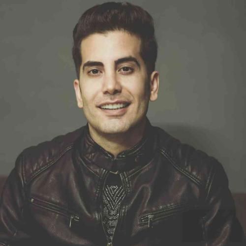 فرشاد آزادی مه بیس چهاری دلم تنگه تو فایده نداره