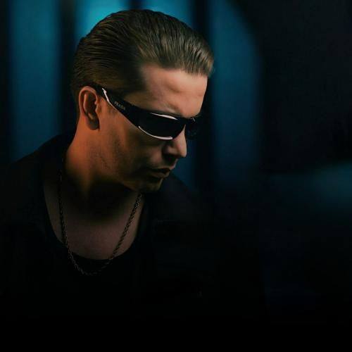 فرشاد آزادی ﺧﻮ اﮔﻪ راه داره ﺑﺮﮔﺮد ﺑﻴﺎ ﺗﻮ ﭼﺮا ﺗﻨﮓ ﻧﻤﻴﺸﻪ