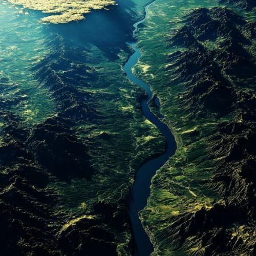 کاش کسی ازش چیزی نگه منم مثل قبل از دور میبینمش