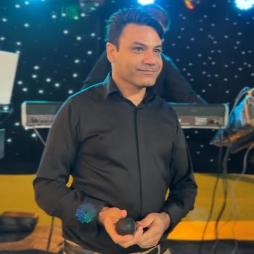 نصرالله واحدی مو چطو نازت کنم بی دهسه خهسه