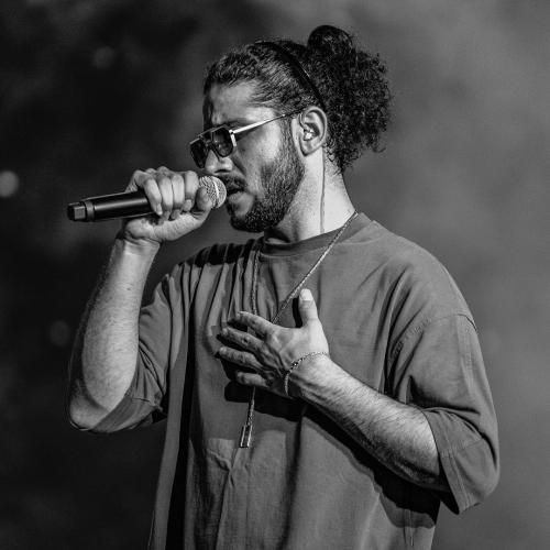 احسان دریادل منو تو نفرینم نکن لازم به نفرین تو نیست