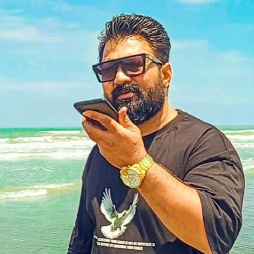 مجتبی آلاله خوشی ندیدم