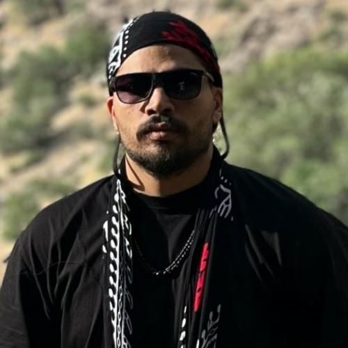 فرهاد شخص و محام بغض