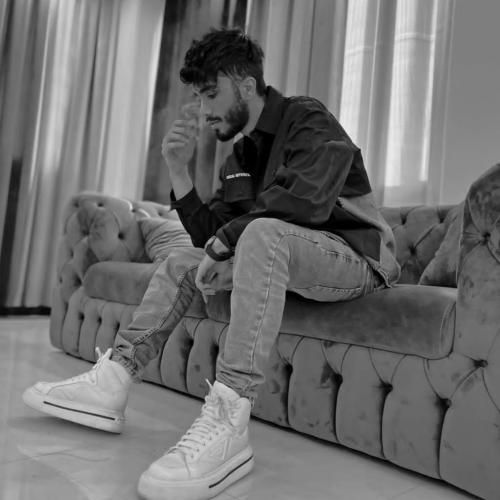 مهراد جم اون خیلی دوسم داشت قشنگ بود حرفاش