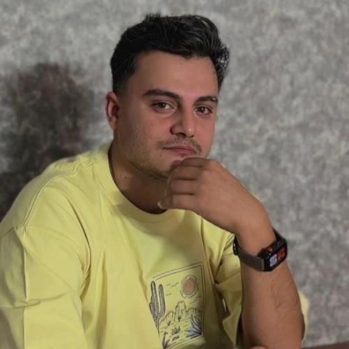 رامین کرمی با او چشای مستشه دس کی تو دستشه