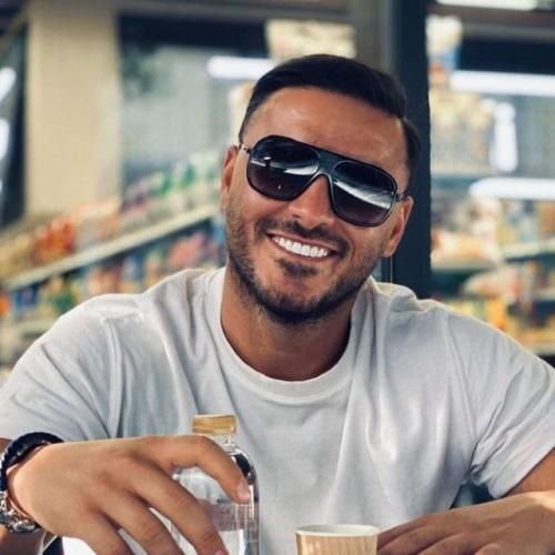 آرمین زارعی من تو مغزم همش هی سواله که تورو میبینم