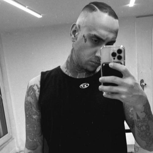 شایان یو تنهاترین